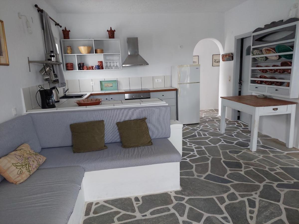 Styfilia Beachfront Apartments Platis Gialos  Exterior foto