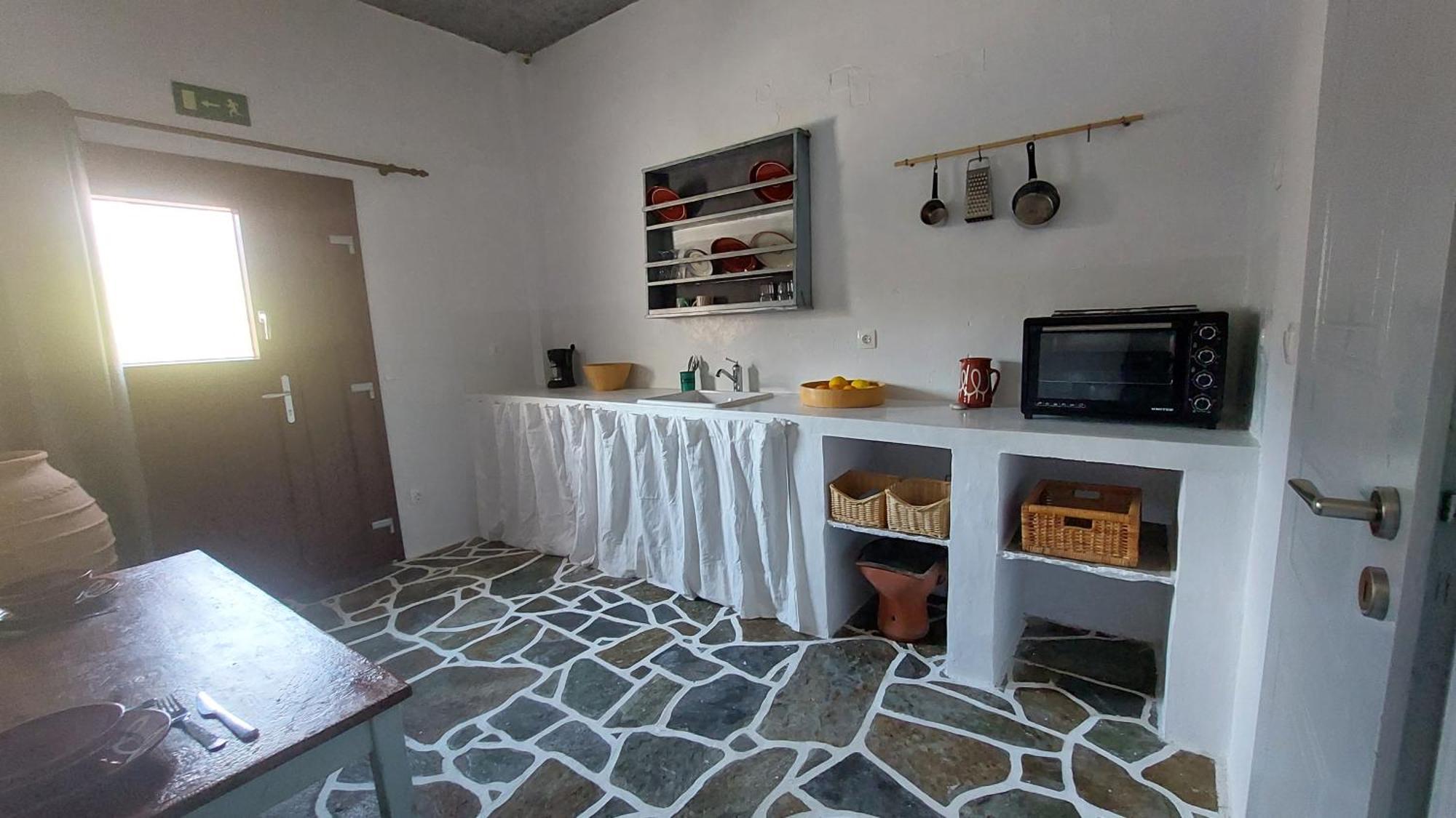 Styfilia Beachfront Apartments Platis Gialos  Exterior foto